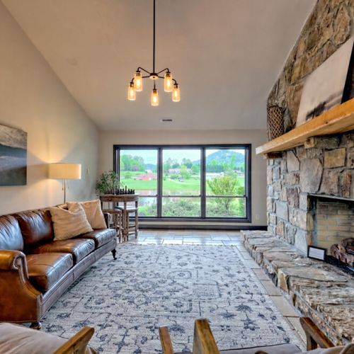 Sitting area.