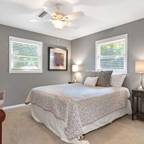 Guest room
