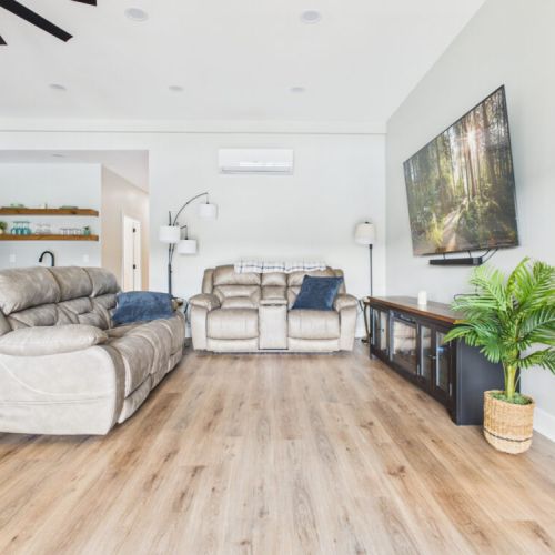 Lower level entertainment area