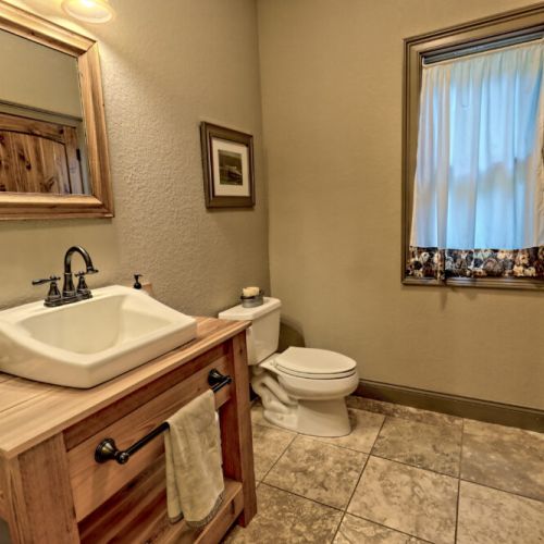 1/2 bath w/laundry closet.