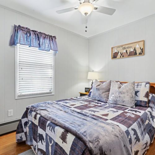 Bedroom 3 full bed