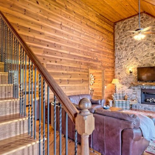 Roomy and toasty with the fireplace. Great to curl up with a good book, movie night or entertaining