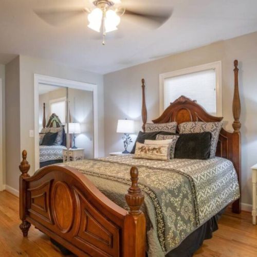 Main floor guest bedroom