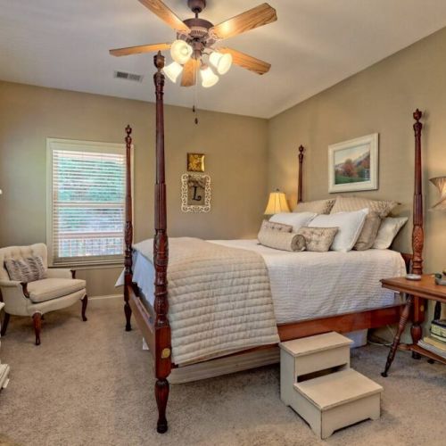 Main Floor, master bedroom