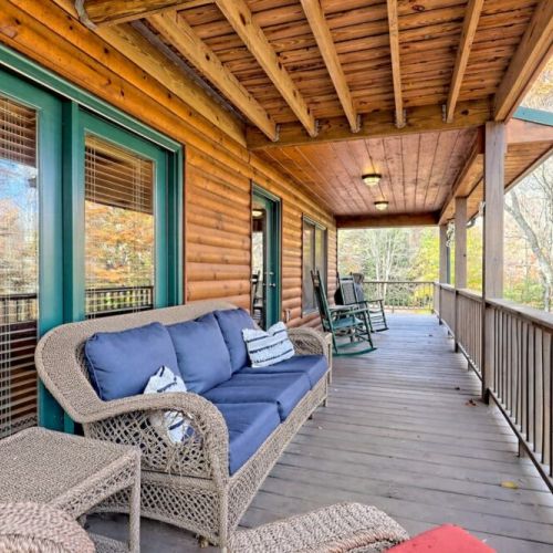 Main deck, left of front entry with comfy ample seating