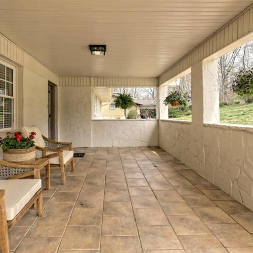 Front porch and entry