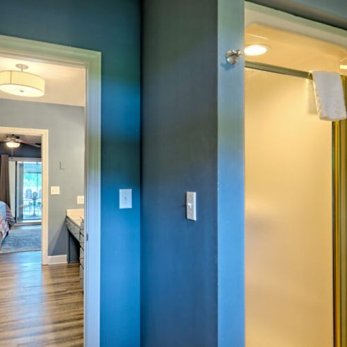 Shower in K guest room.