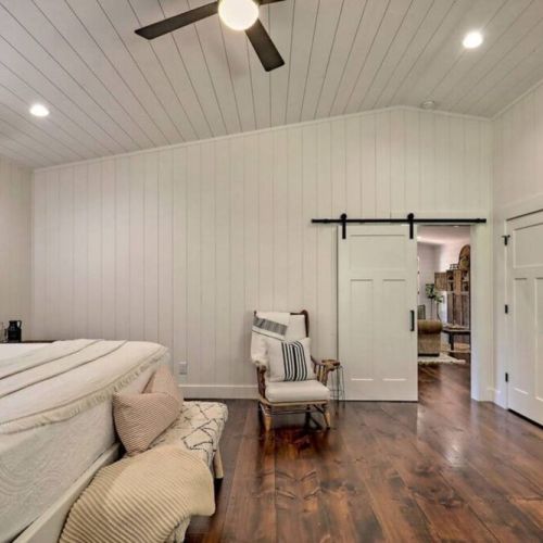 Lg spacious master bedroom
