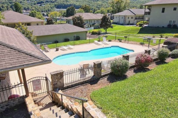 Day Dreamer – by Chatuge Home Concierge