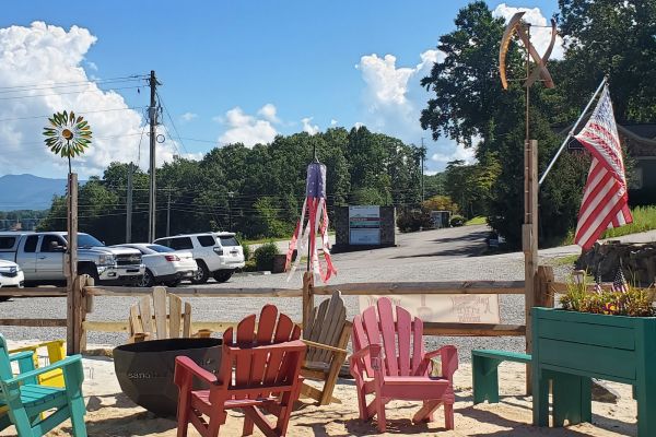 Sand Bar & Grille