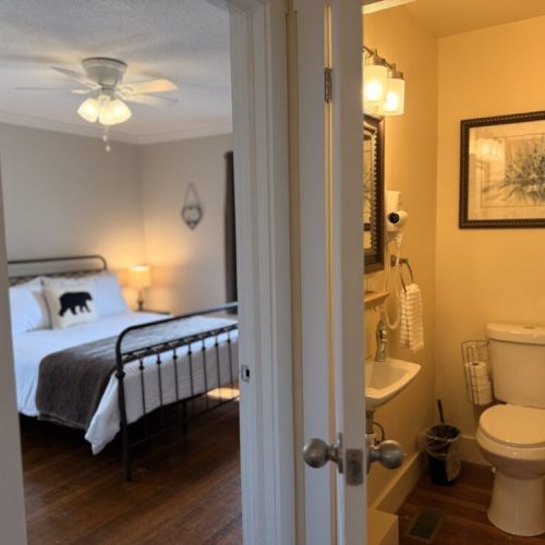 Queen bedroom & half bath.