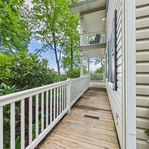 Walkway to front door