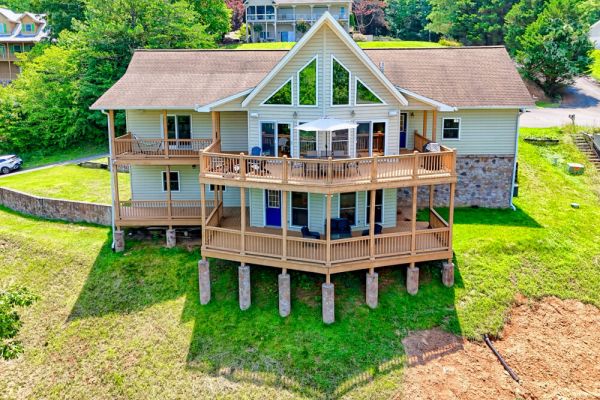 Fireside Vista, by Chatuge Home Concierge