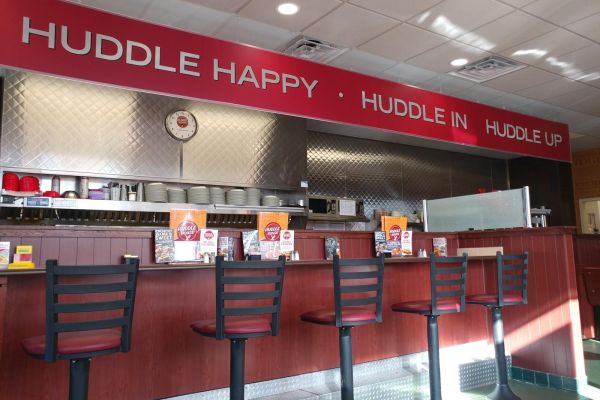 Huddle House