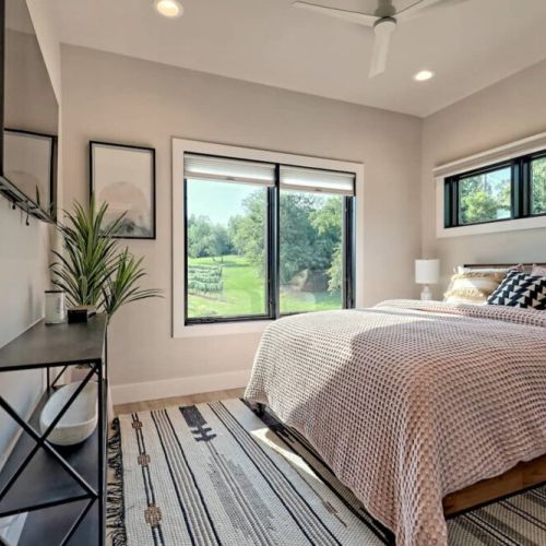 Guest bedroom