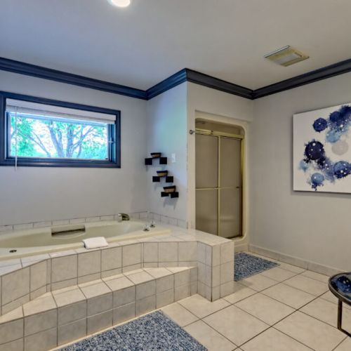 Master bath.