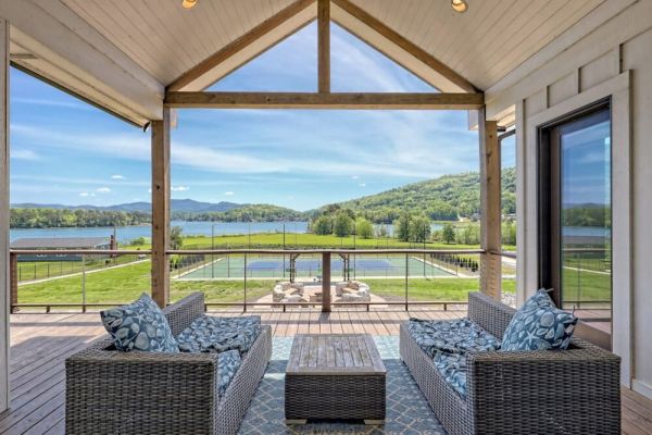 Pickleball Paradise Resort- Chatuge Home Concierge