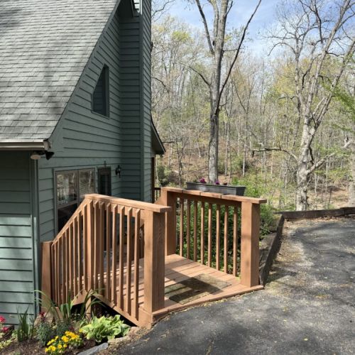 Stairs to entrance of home.