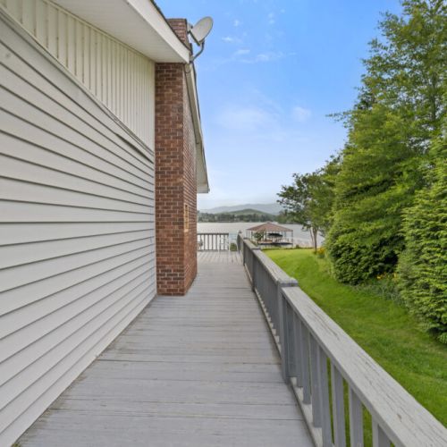 Wrap around porch, going to the back of home.