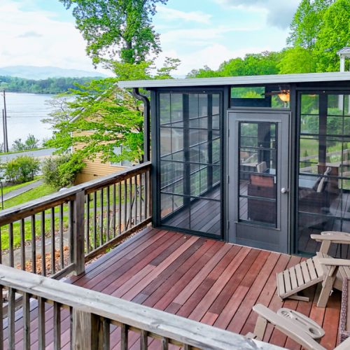 Soak up the sun on the sun deck!