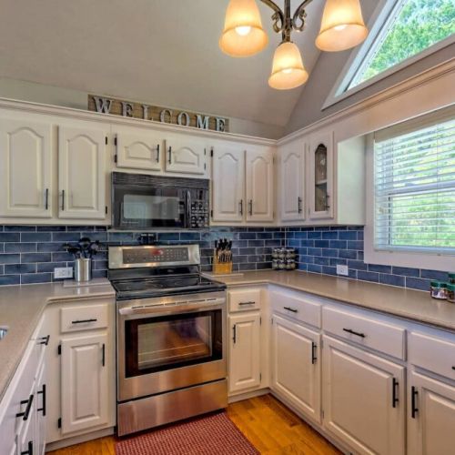 Main Floor kitchen