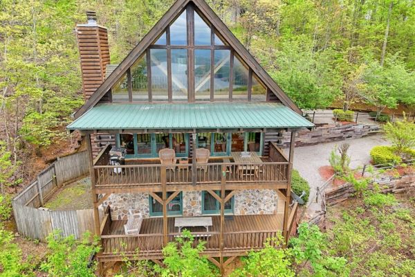 Brillant’s Bunk –  by Chatuge Home Concierge