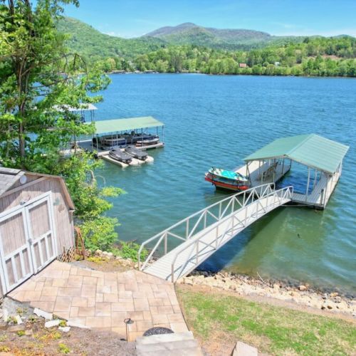 View of lake and dock/boat slip