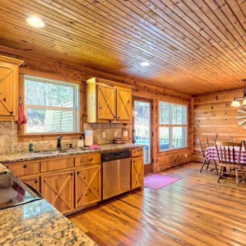 Country cabin charm!