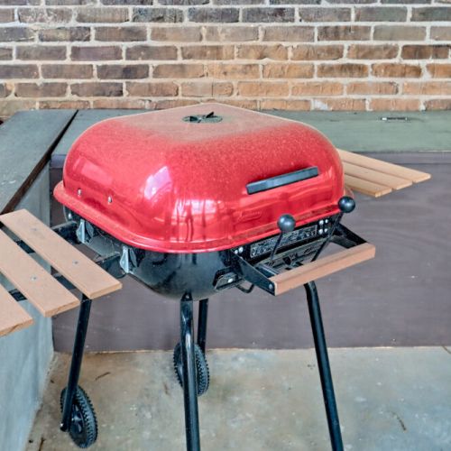 Charcoal grill